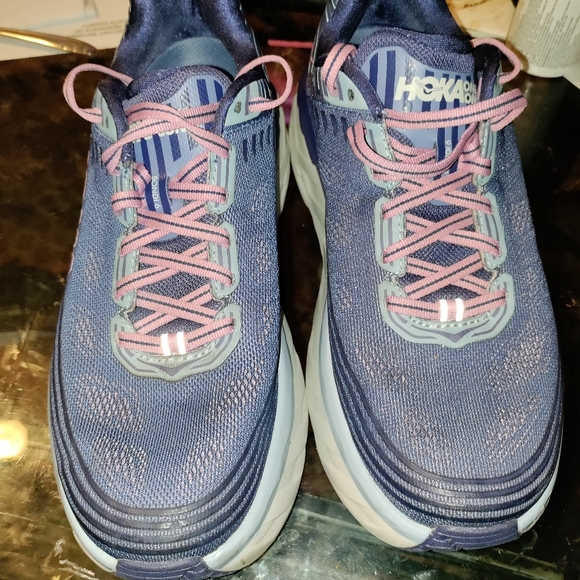time to fly hoka one one